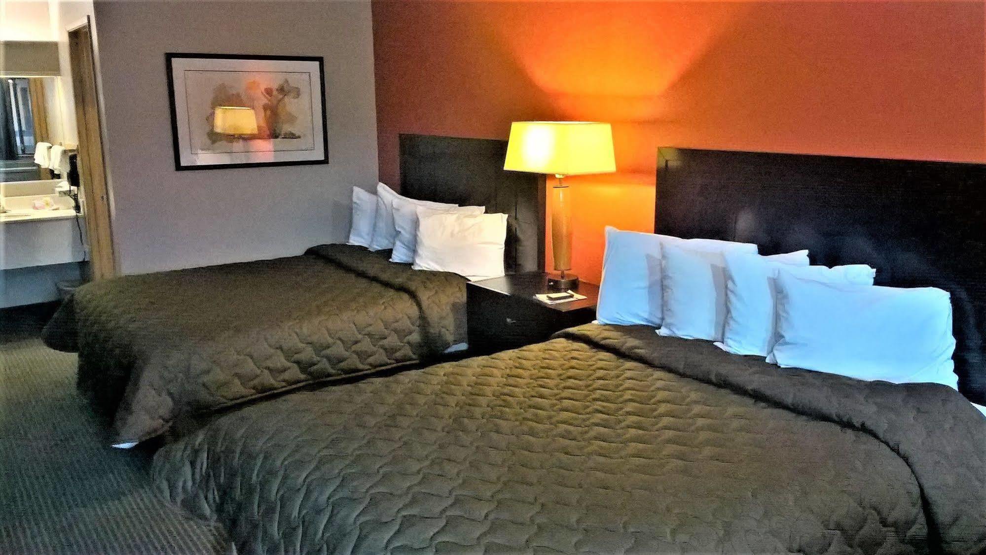 Pepper Tree Inn Beaverton Luaran gambar